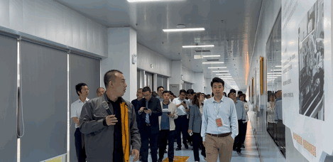 640 (1).gif
