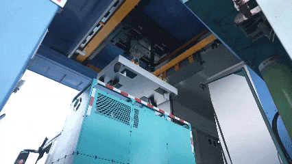 640 (1).gif